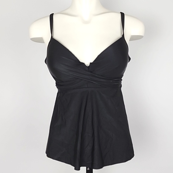 Time & Tru Black Tankini  Top Padded Underwire Padded Cups Flowy Size Medium - Picture 1 of 13